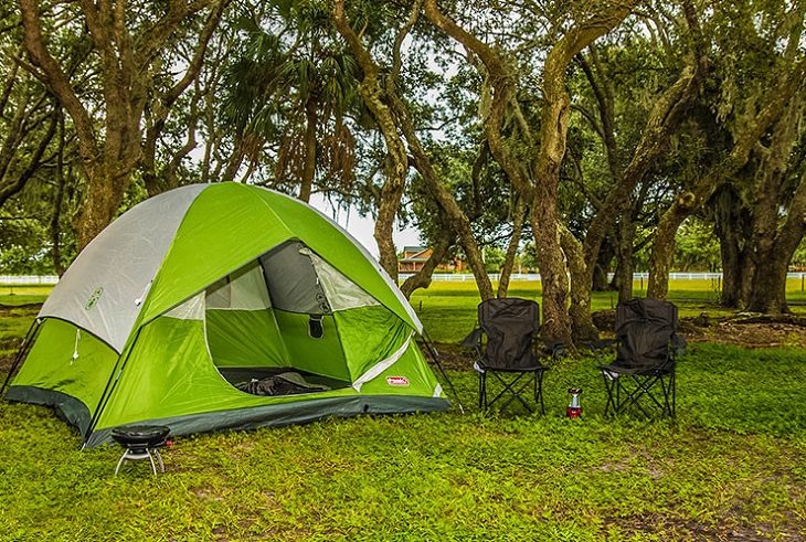 Camping vs. Pop Up Tent: The Better Shelter for a Grand Outdoor Adventure