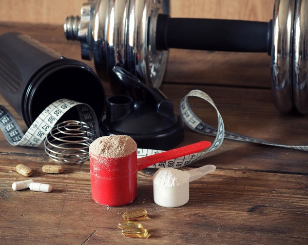 Solving the Protein Puzzle: Whey Powder or Food for Building Muscle?