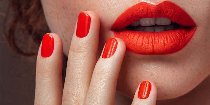 Gel vs. Acrylic vs. Dip Powder Nails: A Guide to Popular Types of Manicure