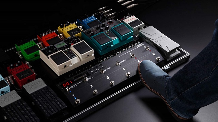 Guitar Effect Processors vs. Pedals: Pros and Cons