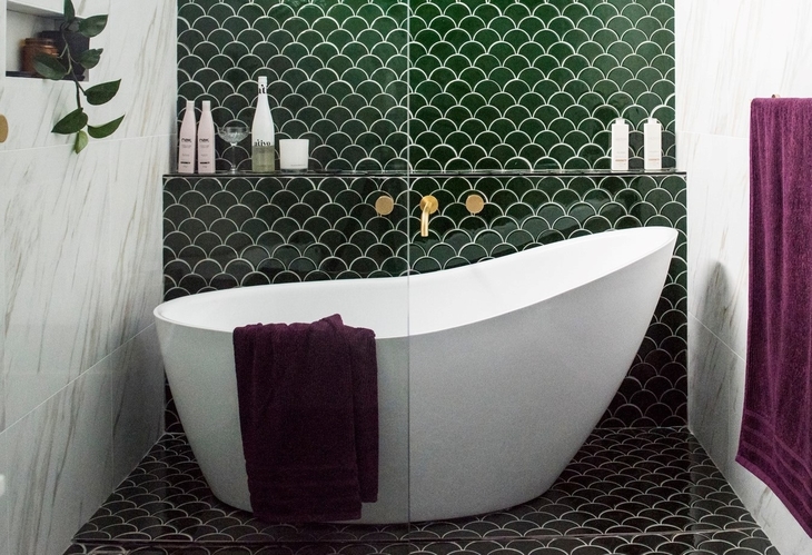 How to Choose a Bathtub: Concrete vs. Acrylic vs Porcelain | X vs Y