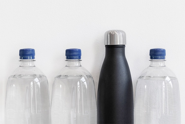 Sustainable Living: Plastic vs. Stainless Steel Water Bottles